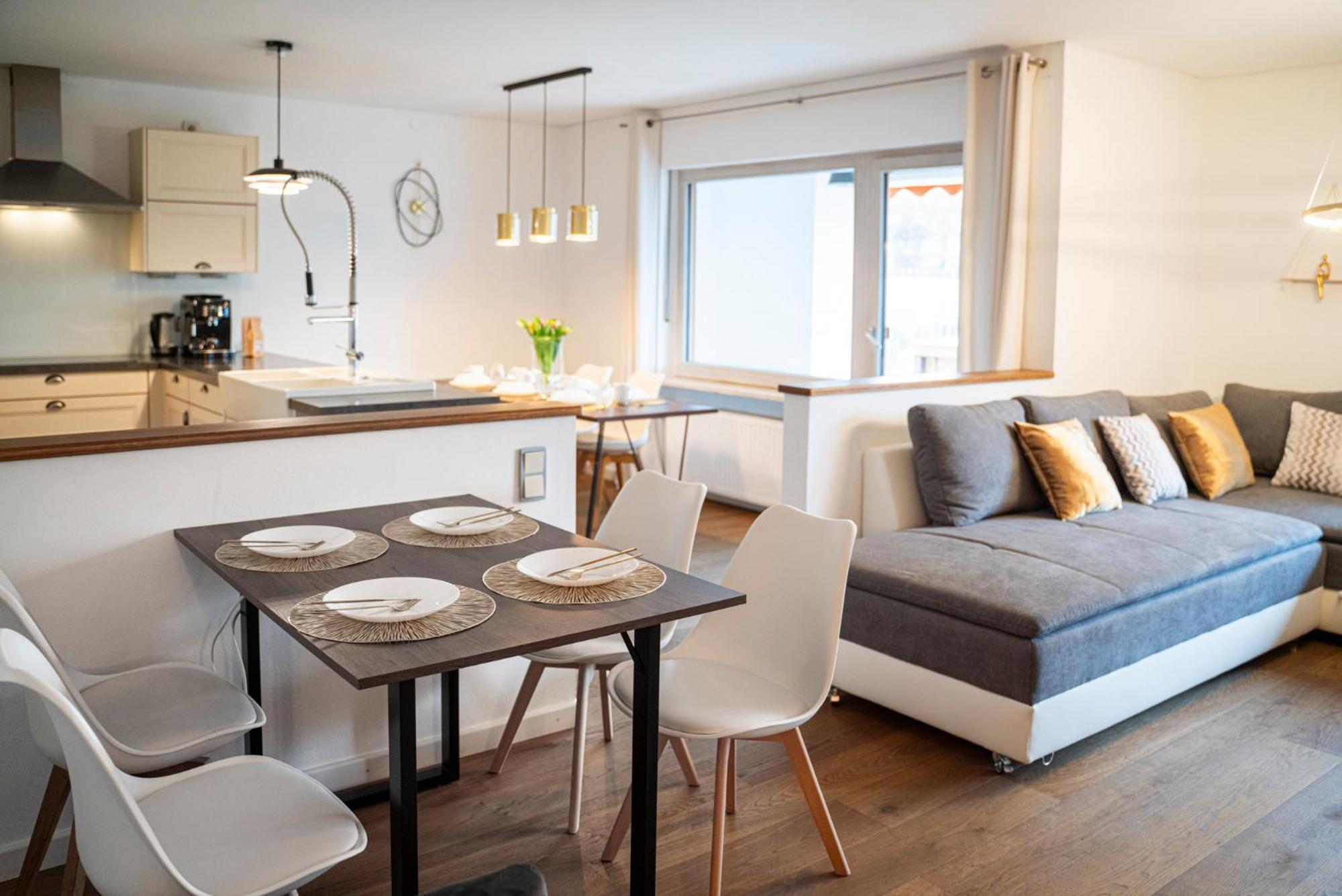 130M2 Loft - Balkon, Smart Tv, Badewanne, Kaffee Daire Rosenheim Dış mekan fotoğraf